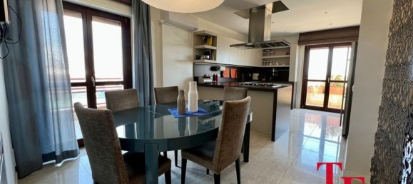 3-salle Penthouse à Anzio, Italy No. 48564 28