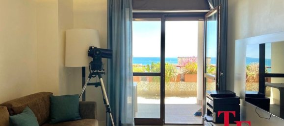 3-salle Penthouse à Anzio, Italy No. 48564 23