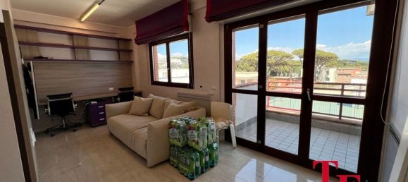 3-salle Penthouse à Anzio, Italy No. 48564 12