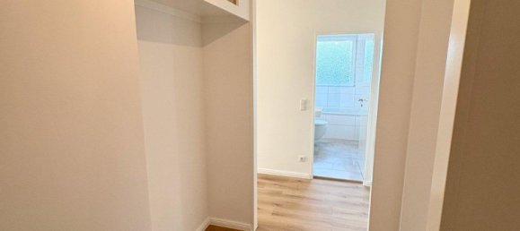 2 bedrooms Apartment in Neukolln, Germany No. 237074 16