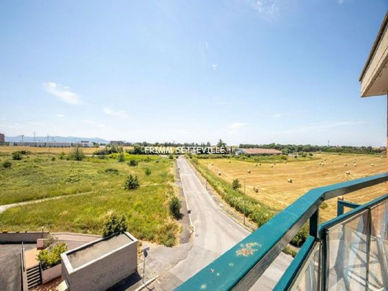 3 rooms Apartment in Rome, Italy No. 261483