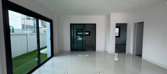 Café/restaurante de 4 dormitorios en Ko Kaeo, Thailand No. 24896 4