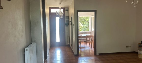5 rooms House in Susegana, Italy No. 281153 6