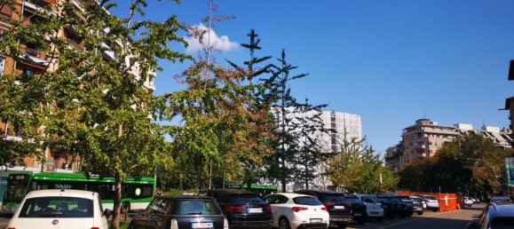 Квартира с 2 комнатами в Милан, Италия № 245512 16