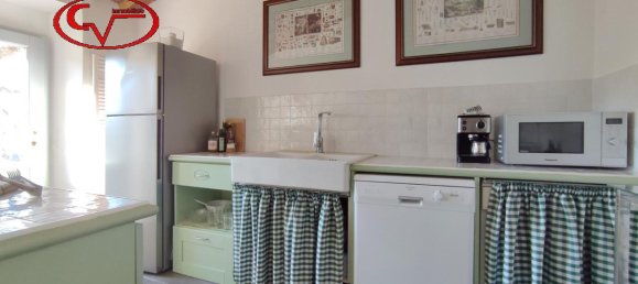 13 rooms House in Montevarchi, Italy No. 232675 9