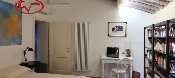 13 rooms House in Montevarchi, Italy No. 232675 20
