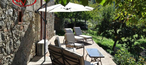 13 rooms House in Montevarchi, Italy No. 232675 7