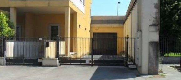 2 rooms Apartment in Legnano, Italy No. 121031 12