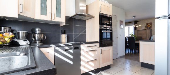 4 bedrooms House in Courdimanche, France No. 117548 9