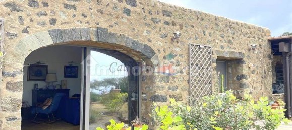 Дом с 2 спальнями в Пантеллерия, Италия № 352076 24