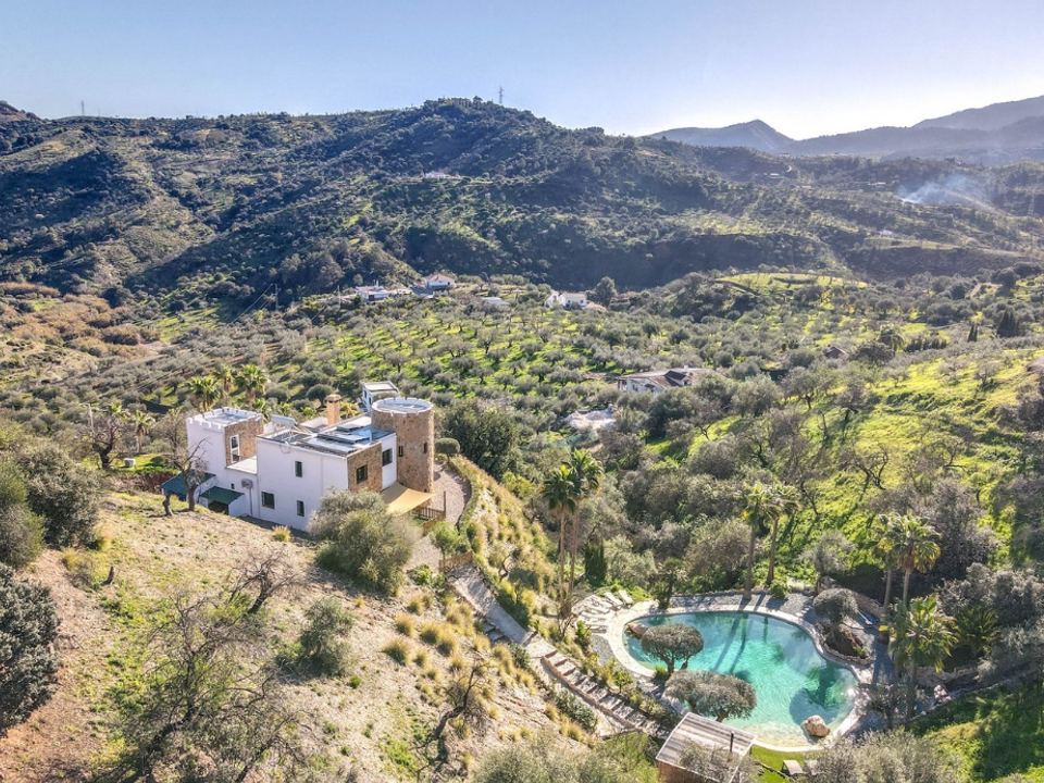 4 bedrooms Villa in Malaga, Spain No. 186071