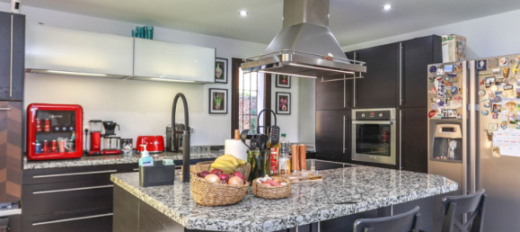 4 bedrooms Villa in Malaga, Spain No. 186071 19