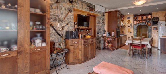 Квартира с 3 комнатами в Белладжо, Италия № 305451 22