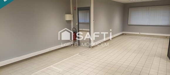 Gewerbliche Immobilie in Dortan, France 723m², Nr. 206222 6