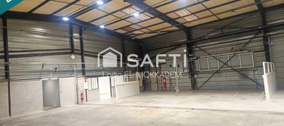 Gewerbliche Immobilie in Dortan, France 723m², Nr. 206222 2