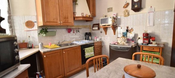 4 bedrooms House in Lombardore, Italy No. 81634 6