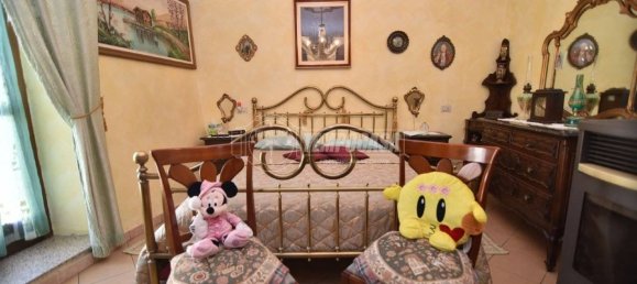 4 bedrooms House in Lombardore, Italy No. 81634 11