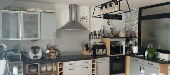 5 bedrooms House in Neuville-de-Poitou, France No. 352525 4