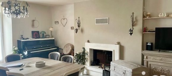 5 bedrooms House in Neuville-de-Poitou, France No. 352525 5