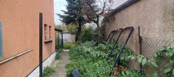 Casa de 3 habitaciónes en Verona, Italy No. 111302 26