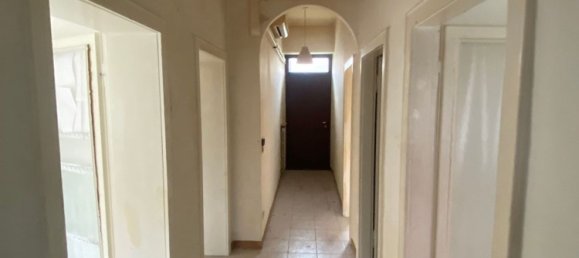 Casa de 3 habitaciónes en Verona, Italy No. 111302 2