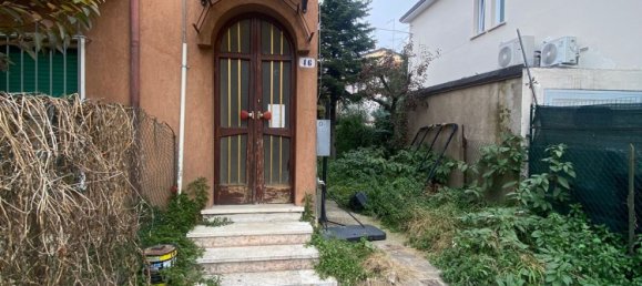 Casa de 3 habitaciónes en Verona, Italy No. 111302 14