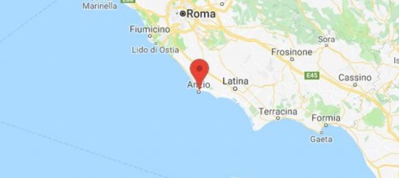 147m² Commercial property in Anzio, Italy No. 376314 5