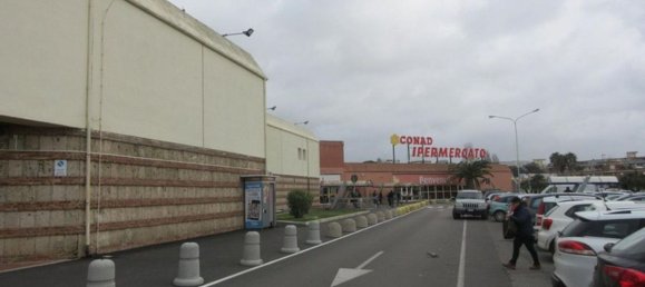 147m² Commercial property in Anzio, Italy No. 376314 2