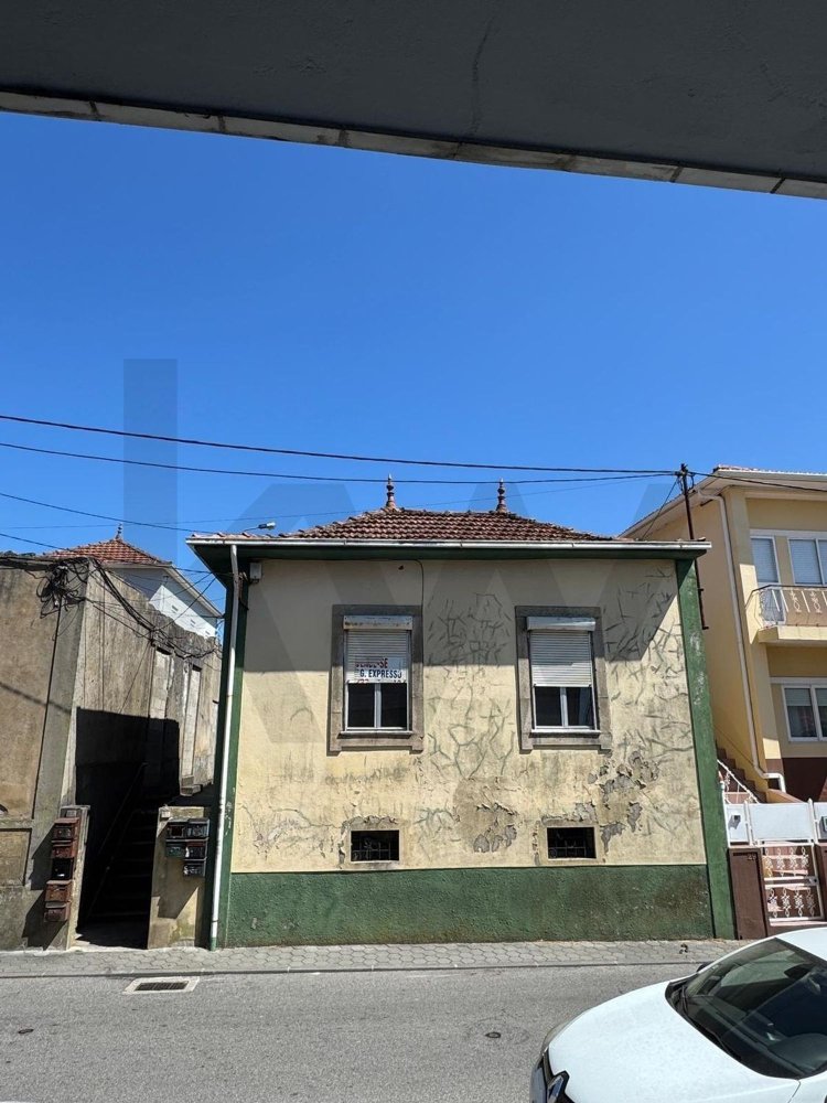 Casa de 3 dormitorios en Santa Marinha do Zezere, Portugal No. 275307