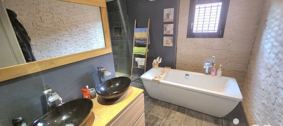 5 bedrooms House in Lesdain, France No. 269993 6