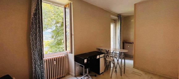 Estudio en La Motte-Servolex, France No. 358586 8