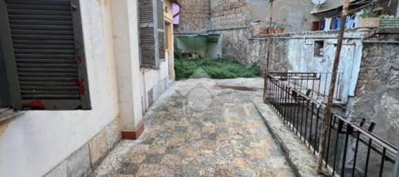 2 rooms Apartment in Civita Castellana, Italy No. 175684 3