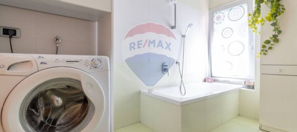 Apartamento de 2 habitaciónes en Somma Lombardo, Italy No. 266270 21