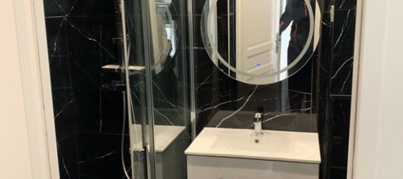 Квартира с 2 спальнями в Вилёрбан, Франция № 341118 3