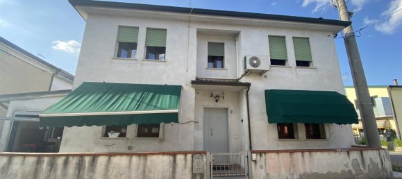 4غرفة منزل في Rovigo, Italy رقم 175146 2