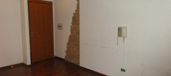 4-salle Appartement à Ceccano, Italy No. 76766 6