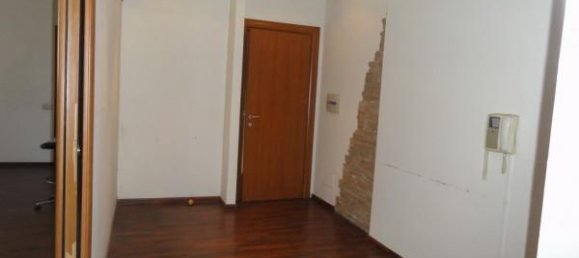 4-salle Appartement à Ceccano, Italy No. 76766 5