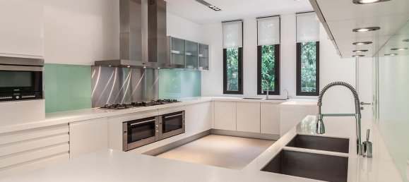 6 bedrooms Villa in Phuket, Thailand No. 25 5