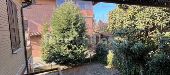 2 bedrooms Villa in Modena, Italy No. 330244 8