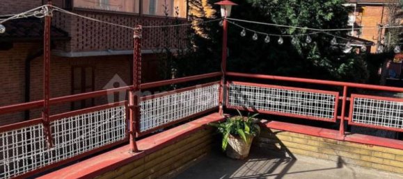 2 bedrooms Villa in Modena, Italy No. 330244 3