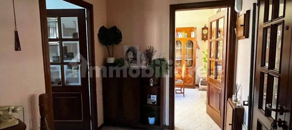 2 bedrooms Villa in Modena, Italy No. 330244 5