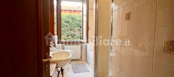 2 bedrooms Villa in Modena, Italy No. 330244 4