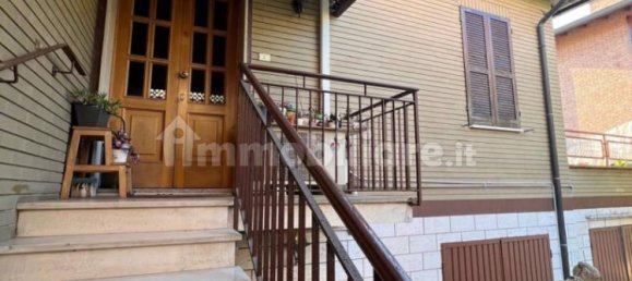 2 bedrooms Villa in Modena, Italy No. 330244 7