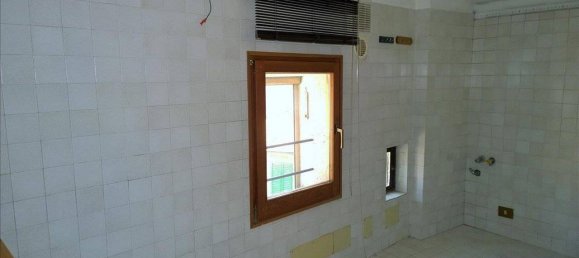 Квартира с 2 спальнями в Кьянчано Терме, Италия № 73971 3