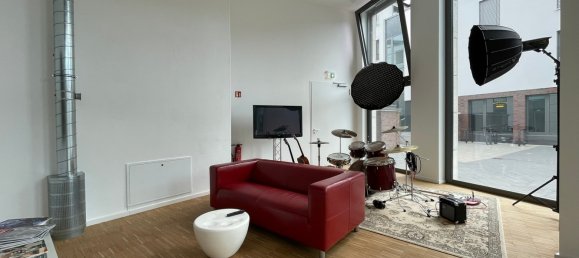 257m² Office in Gutersloh, Germany No. 303670 7