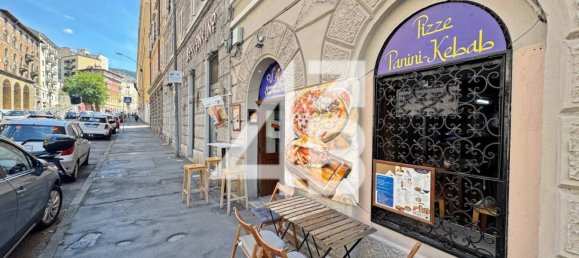 3 rooms Commercial property in Trieste, Italy No. 357740 3