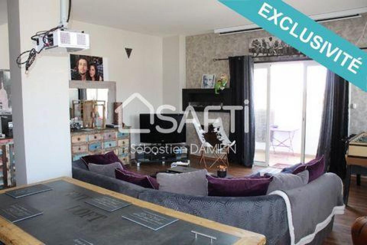 3 bedrooms Apartment in Montceau-les-Mines, France No. 12869