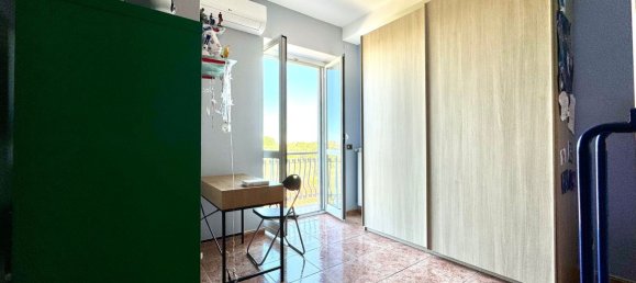 3 rooms Apartment in Rome, Italy No. 201465 9