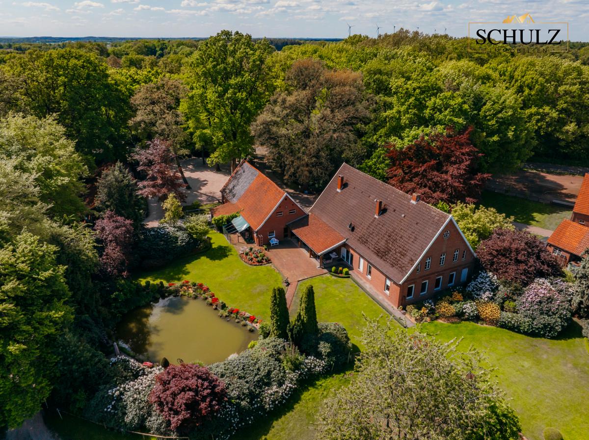 4 bedrooms Farm in Cloppenburg, Germany No. 128017