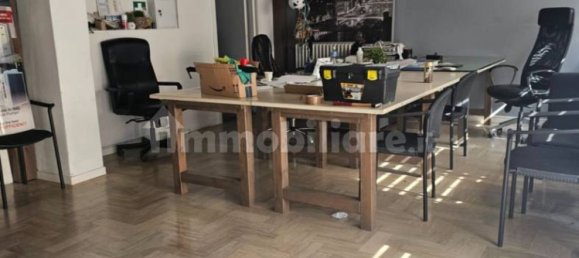 105m² Commercial property in Modena, Italy No. 374841 4